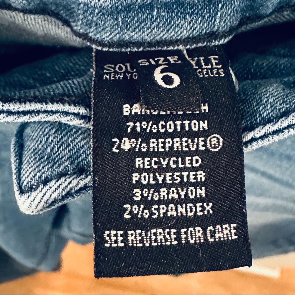 Sound/Style Women's Stretch Distressed Blue Jeans Size 6 - Picture 8 of 8